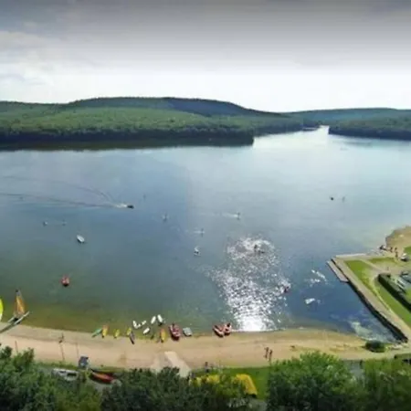 L'echappee Verte Ambiance Nature Et Foret * Deville (Ardennes)